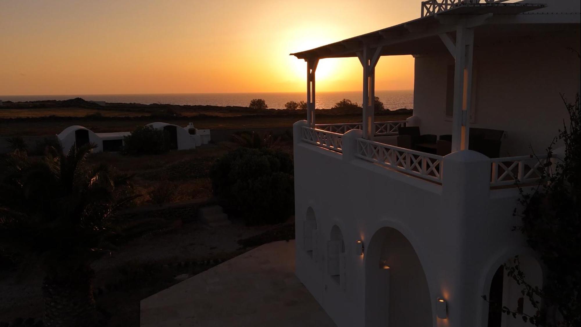 Oia Sunset Luxury Villa Exterior foto
